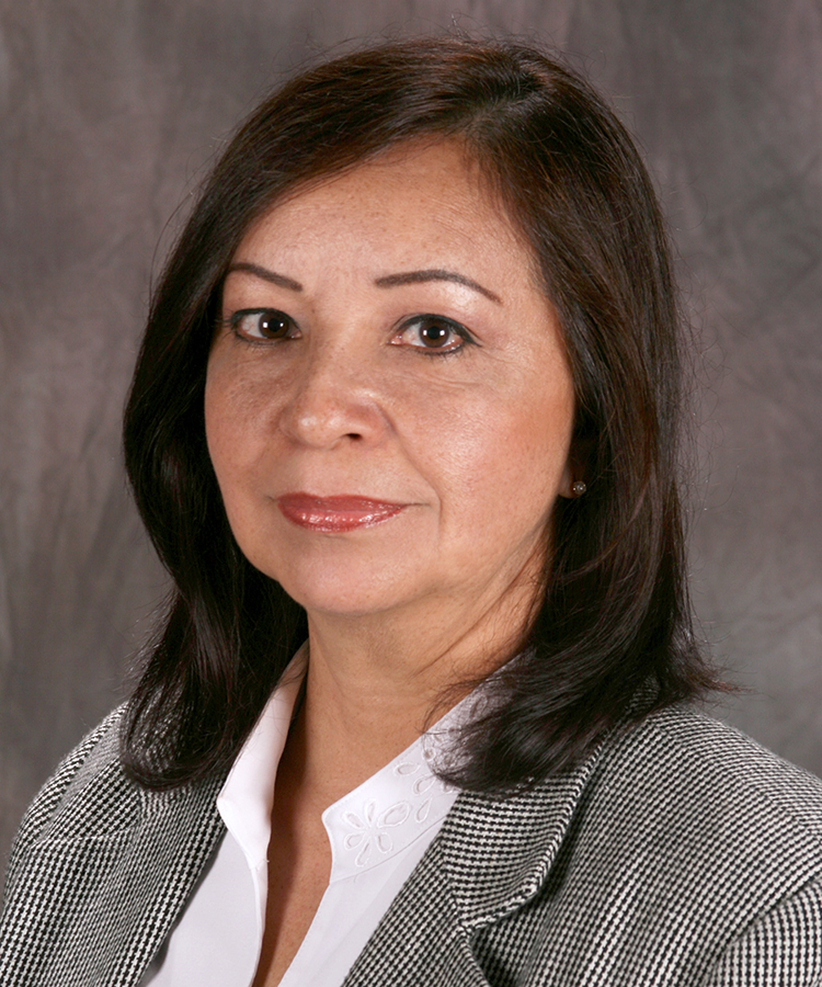 Lourdes Vannier Senior Accountant